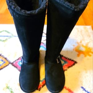 Bearpaw Women's Tall Black Boots sz 6